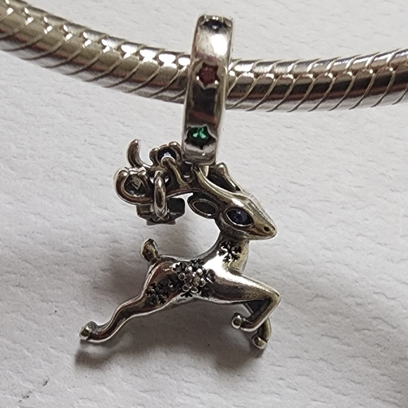 Pandora Magical Christmas Reindeer Dangle Charm - Picture 2 of 8